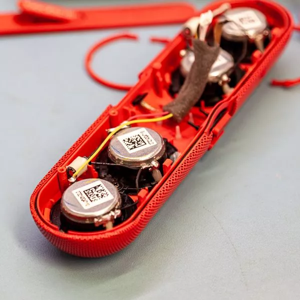 beats-pill-20-internal-speaker-repair-service